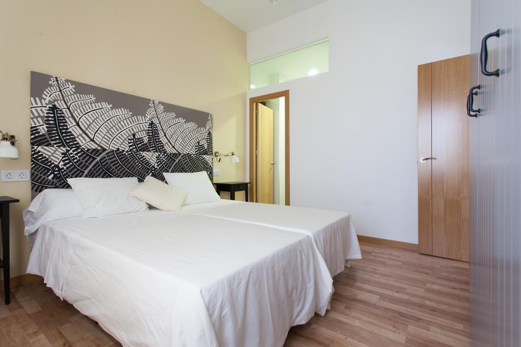 Apartamentos Diaber Larana Sevilha Quarto foto