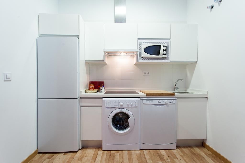 Apartamentos Diaber Larana Sevilha Quarto foto